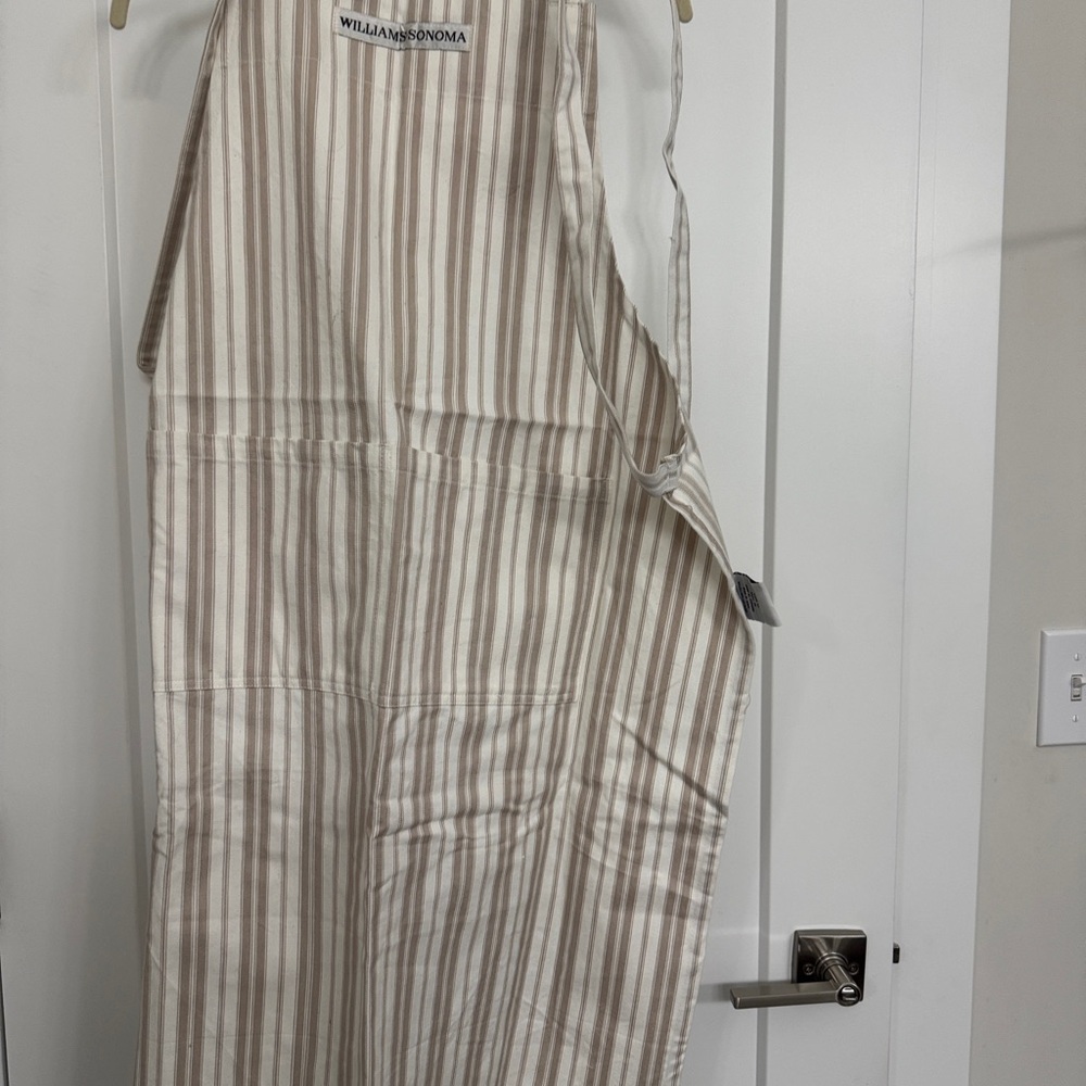 Williams Sonoma Beige and White Cotton Fabric